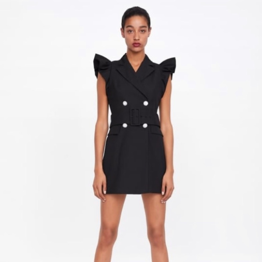 LAST CHANCE!!! NWT Zara Black Belted Dress